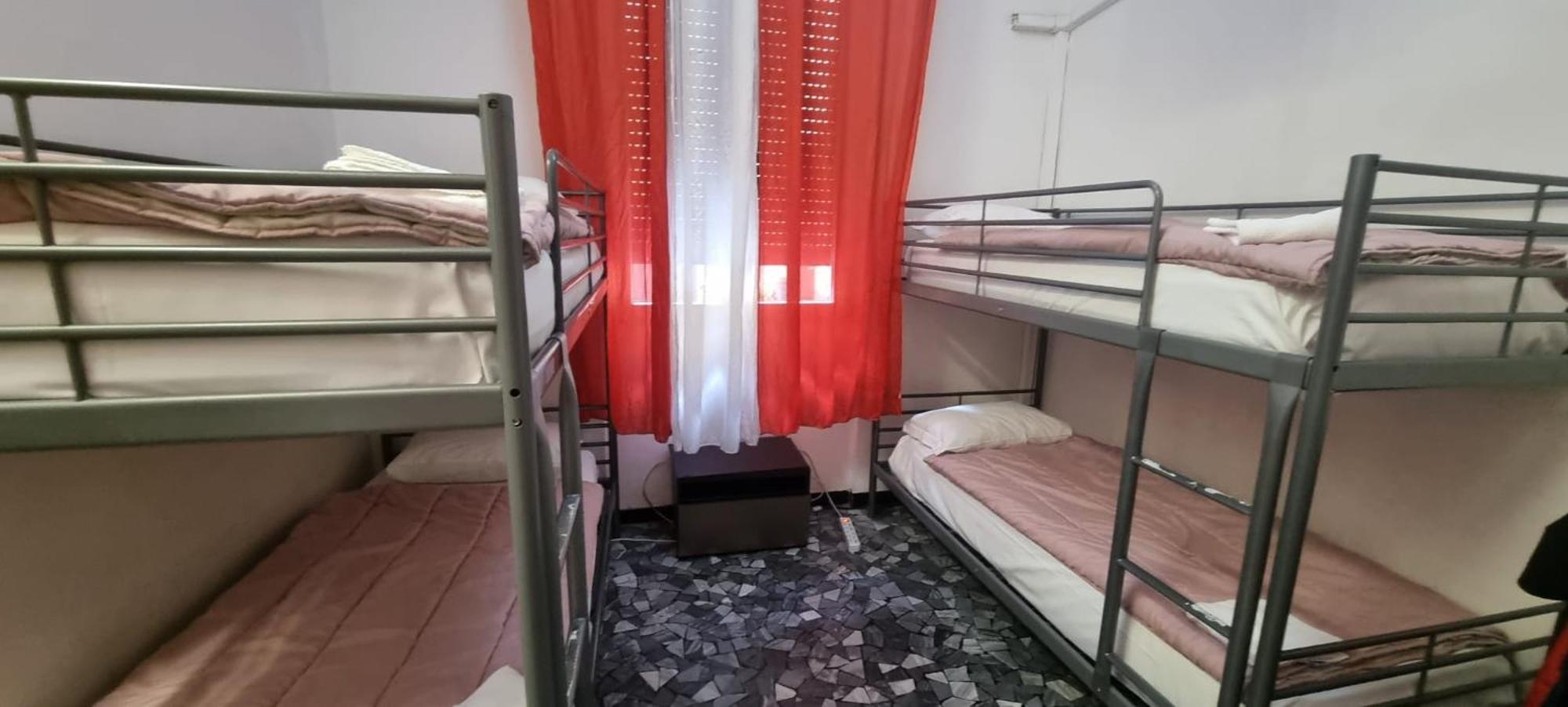 Family Hostel Milano Екстер'єр фото